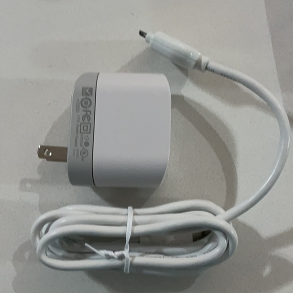 Belkin swivel charger - Picture 2 of 3